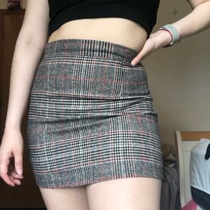 Cute zaful skirt!! Medium but fits small